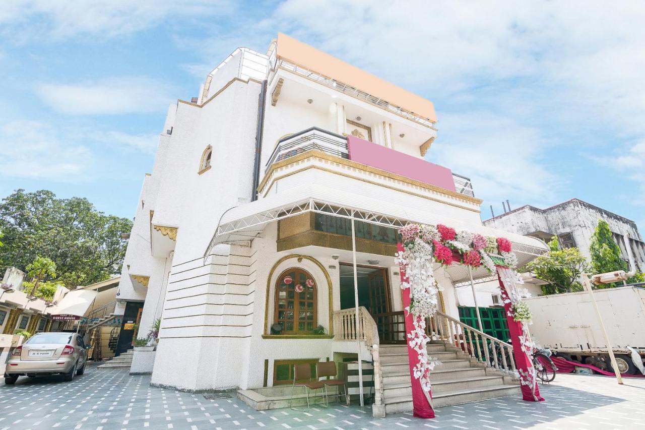 Oyo 14245 Amitabh Guest House Nova Deli Exterior foto